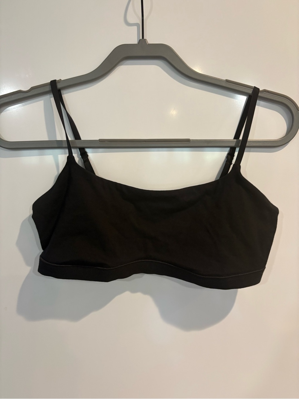 NWOT Quince Scoop Neck Bralette - Size M